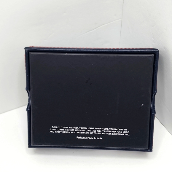 ⭐️TOMMY HILFIGER 💯 MENS WALLET DARK BROWN - Picture 11 of 11
